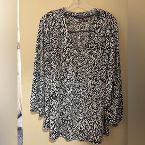 Vince Camuto Black and White Leaf Print Blouse
